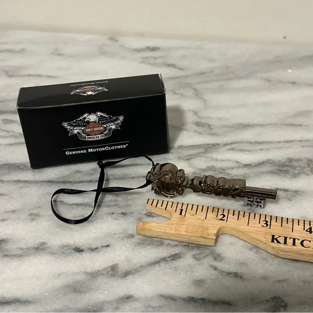 Harley-Davidson Silver ornament 2017